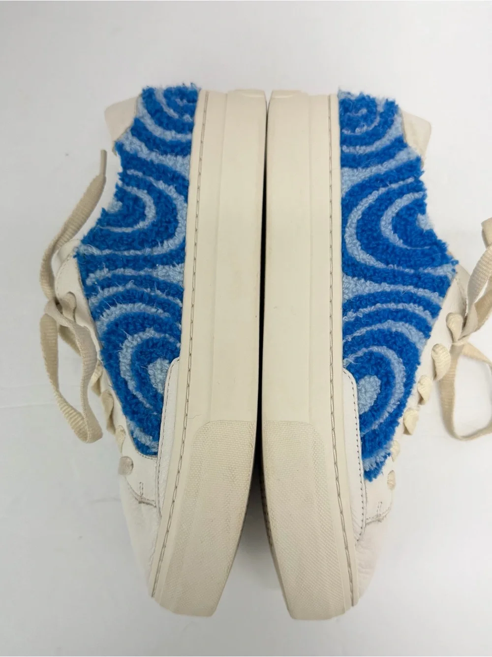 Soludos size 7.5 Women’s Blue Plush Psychedelic Spiral Ibiza Platform Sneakers